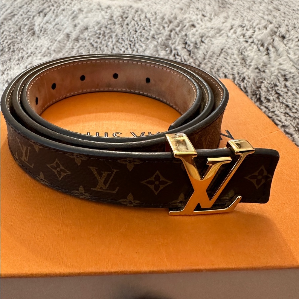LOUIS VUITTON BELT - Picture 1 of 3